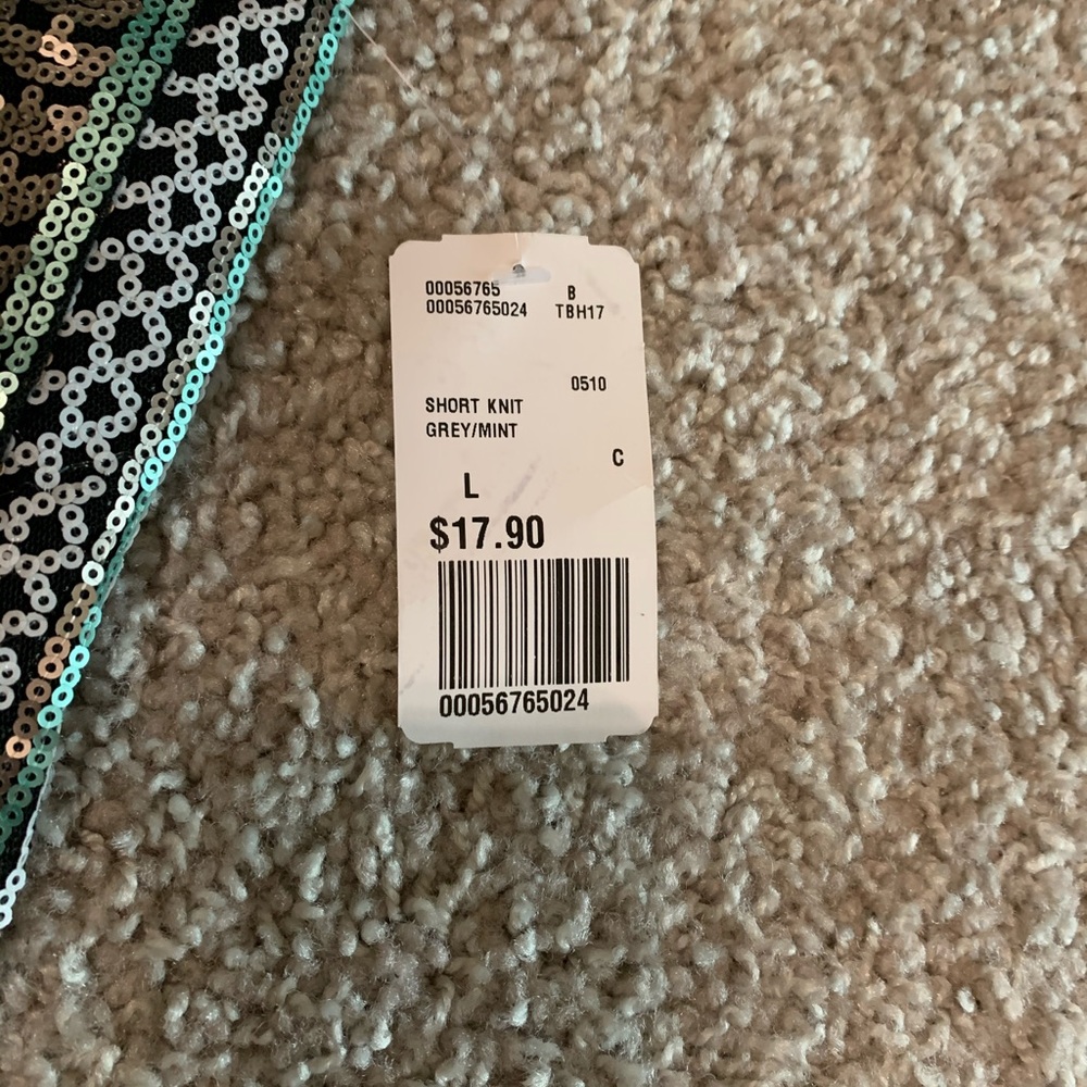 Forever 21 blue silver and black sequin shorts - Picture 3 of 6